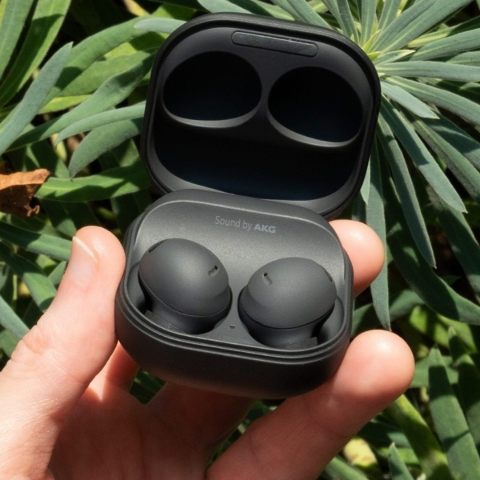 Samsung Galaxy Buds 2 Pro