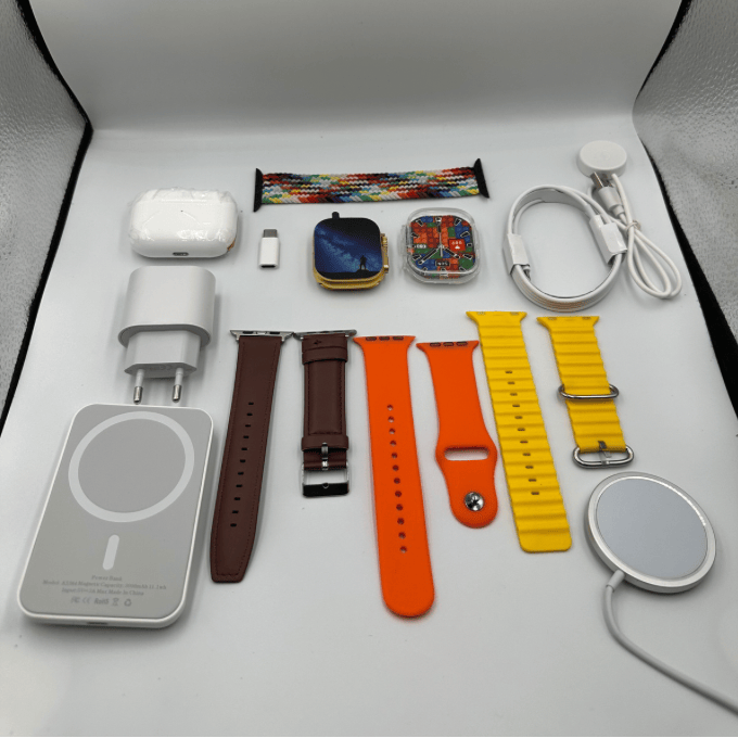 BabiShop225 SmartWatch Série 8 Pack 5en1 Pro