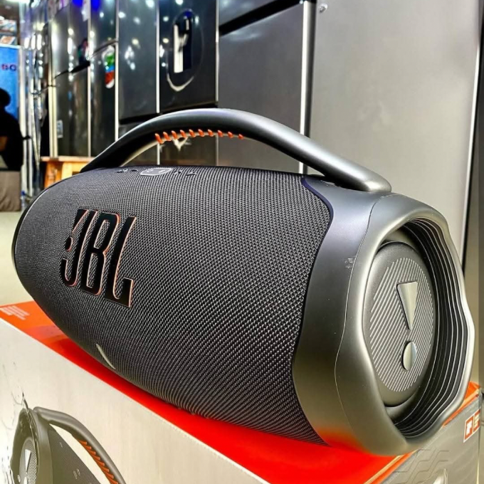 JBL Boombox 3 Gros modèle –la plus puissante avec basses explosives